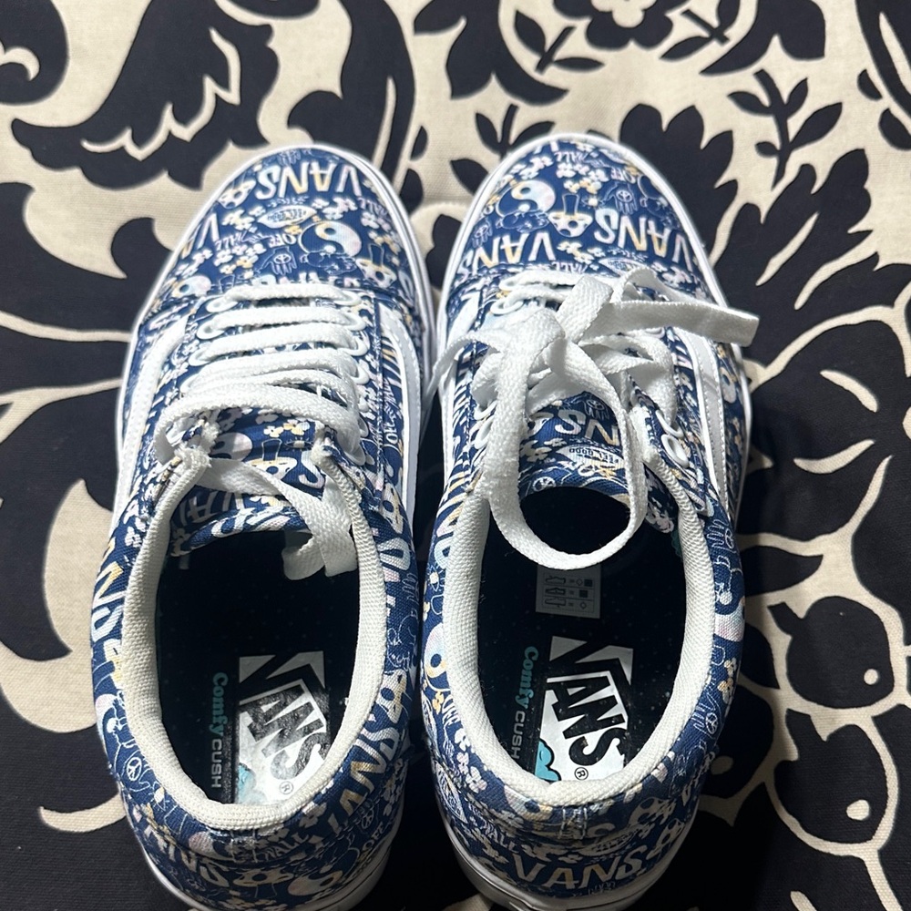 Vans Patterned Blue and White Sneakers